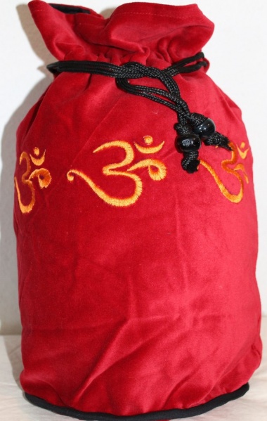 Datei:Rotes Samtbeutelchen.JPG